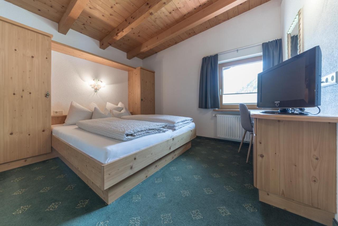Pension Bergfrieden Obergurgl Exterior photo