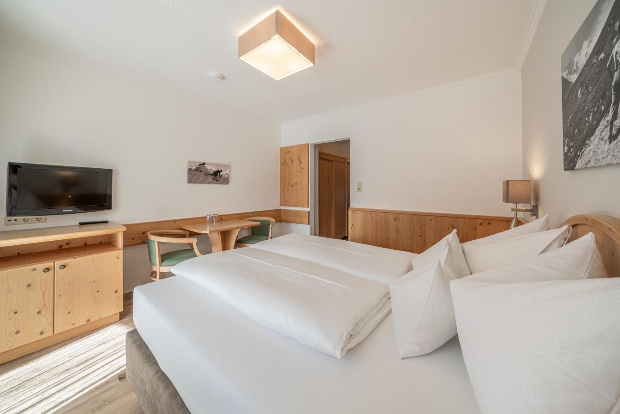 Pension Bergfrieden Obergurgl Exterior photo